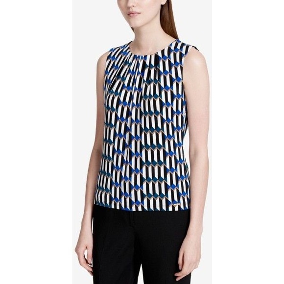 Calvin Klein Geo-Print Pleated Shell - Picture 5 of 5